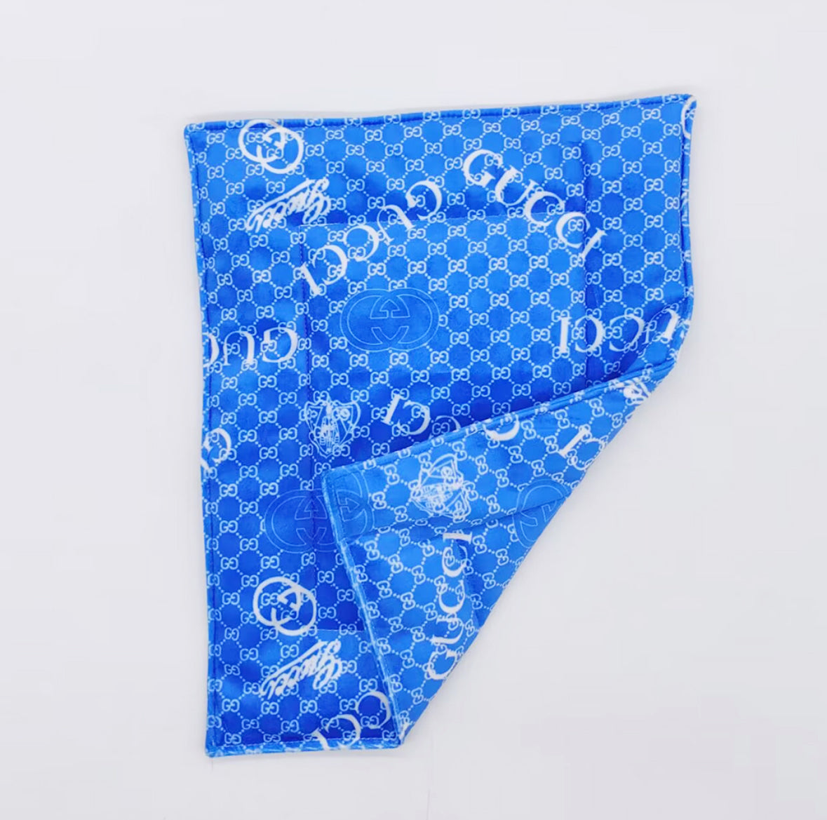 Gucy Blue Flannel Mat