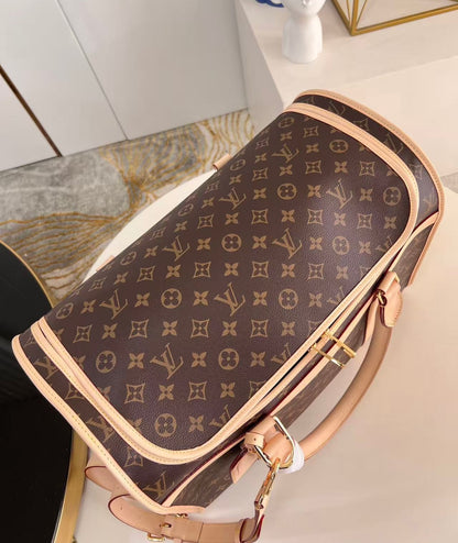 LOULOU BAG