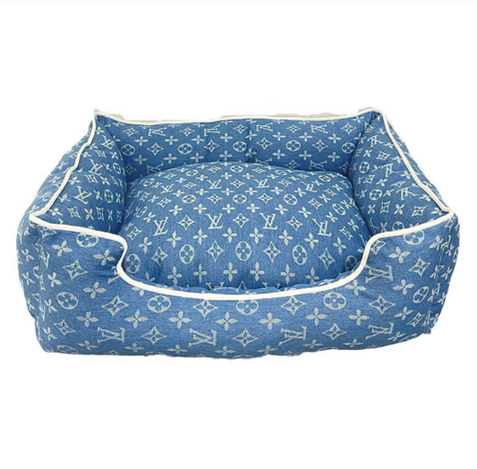 LYSIAN LUXURY DOG BED